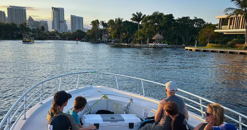 Fort Lauderdale: Intracoastal Waterway Dinner Cruise